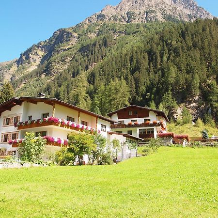 Ferienhaus Waldner Kaunertal Exterior photo
